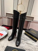 بوت زنانه برند Christian Louboutin