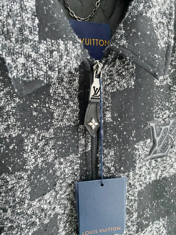 کاپشن مردانه برند Louis Vuitton