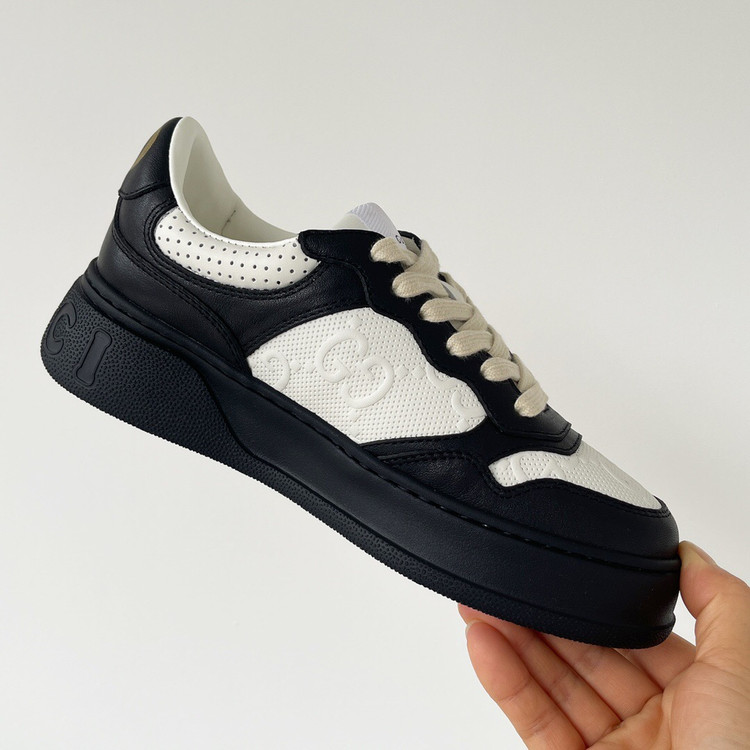اسنیکر برند Gucci