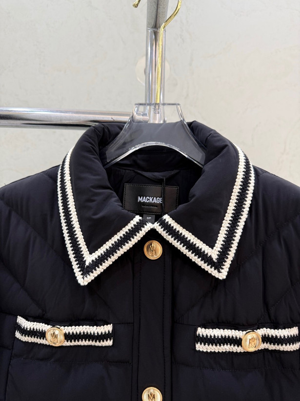 کاپشن زنانه برند Moncler