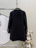 کاپشن زنانه برند Moncler
