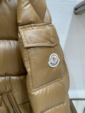 کاپشن مردانه برند Moncler