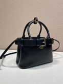 کیف زنانه برند Prada
