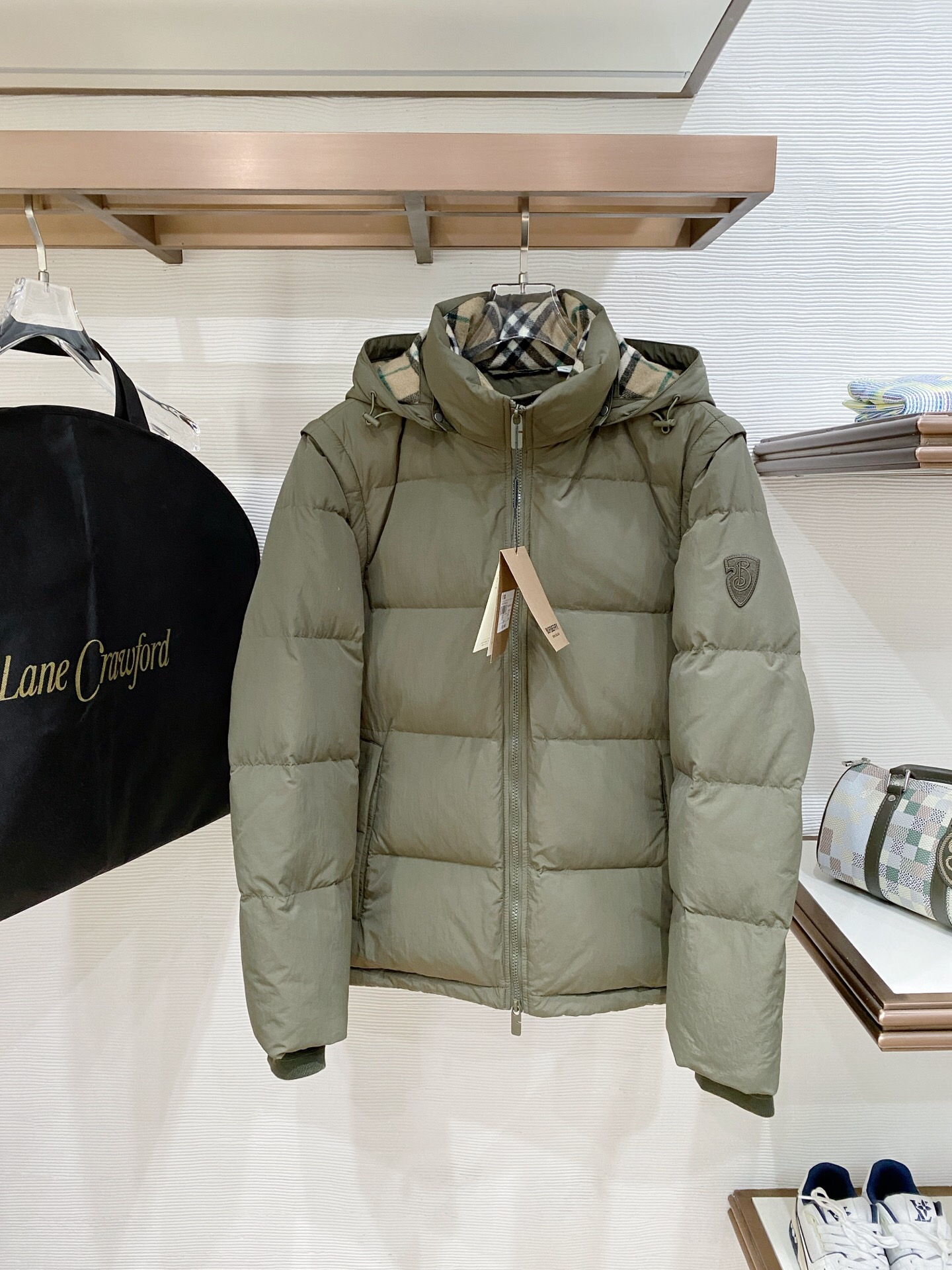 کاپشن دو‌ حالته برند Burberry
