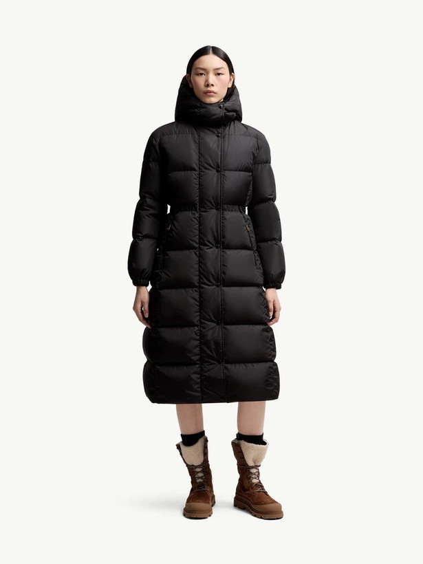 کاپشن زنانه برند Moncler