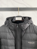 کاپشن سه حالته برند Moncler