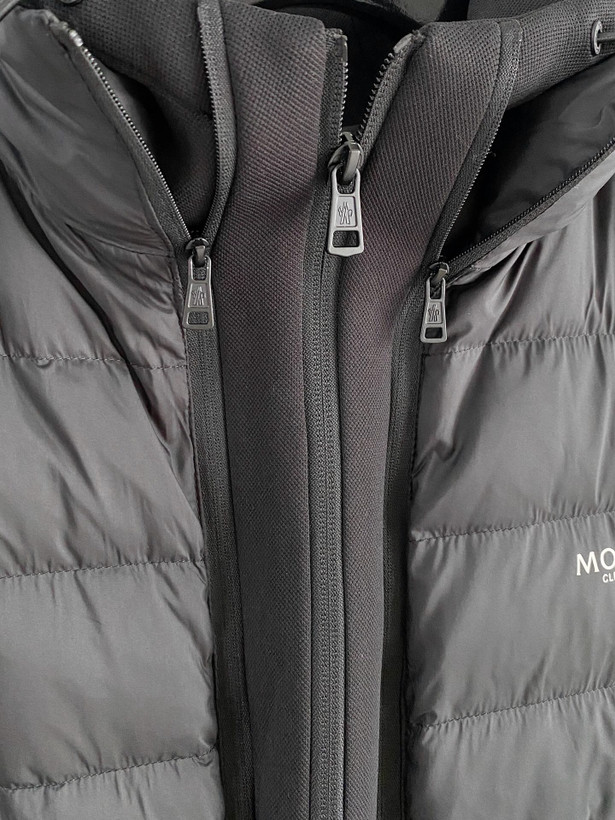 کاپشن سه حالته برند Moncler