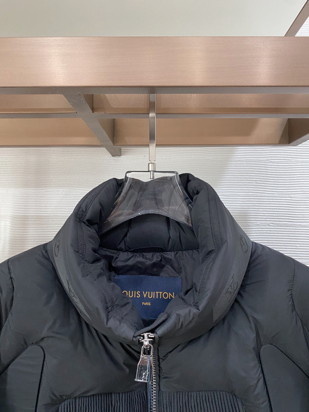 کاپشن مردانه برند Louis Vuitton