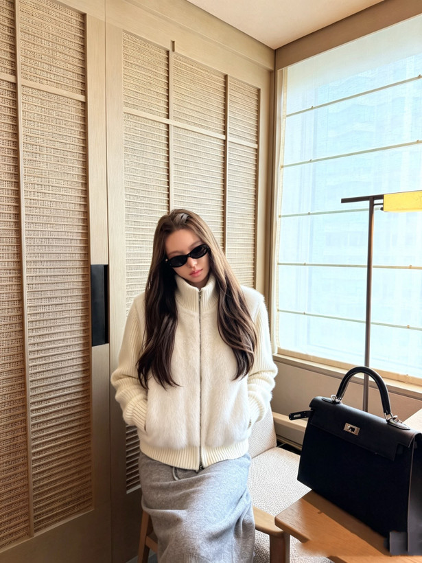 ژاکت زنانه پوست سمور وارداتی برند Loro Piana