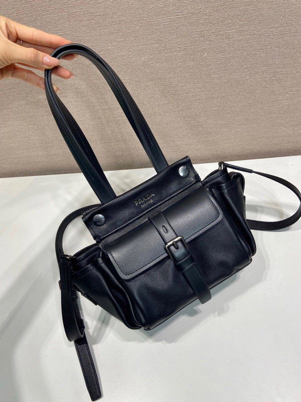 کیف زنانه برند Prada