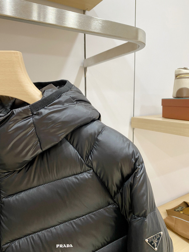 کاپشن مردانه برند Prada