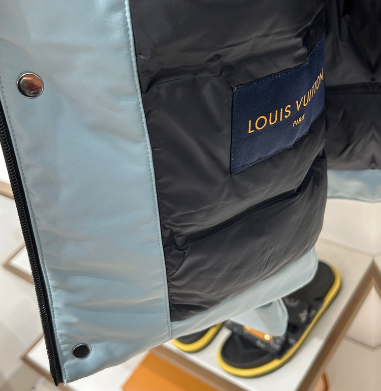 کاپشن مردانه برند Louis Vuitton