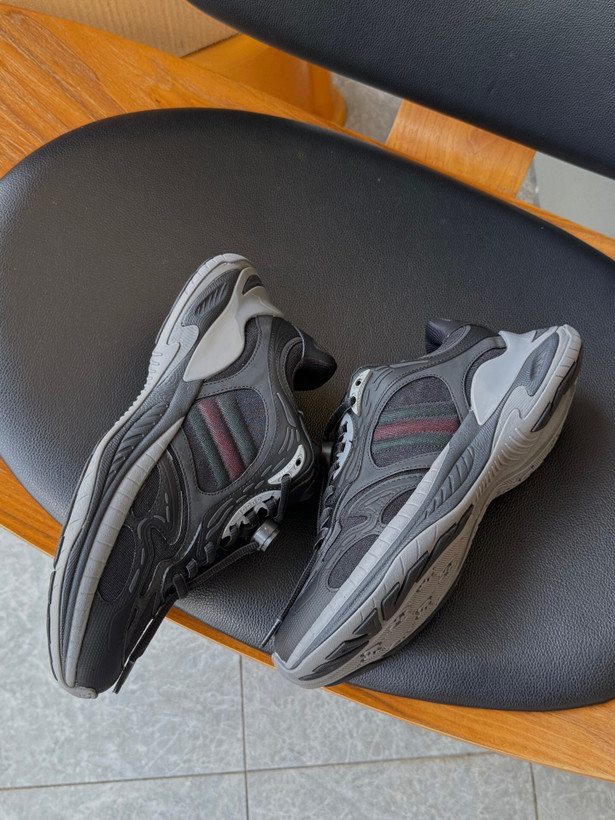 اسنیکر برند Gucci