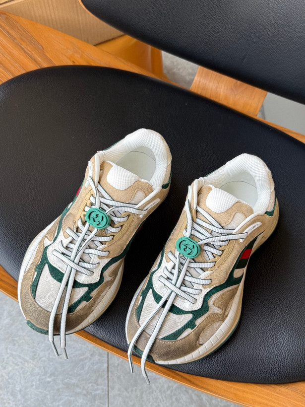اسنیکر برند Gucci