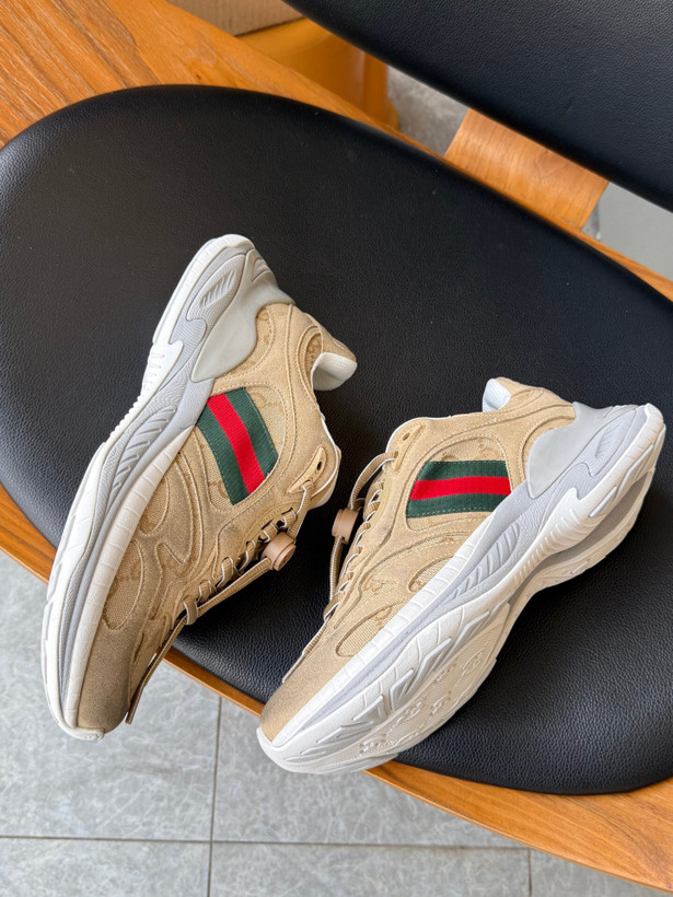 اسنیکر برند Gucci