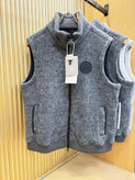 ژیله مردانه برند Canada Goose