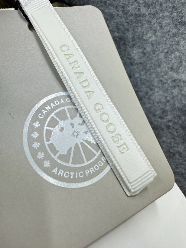 ژیله مردانه برند Canada Goose