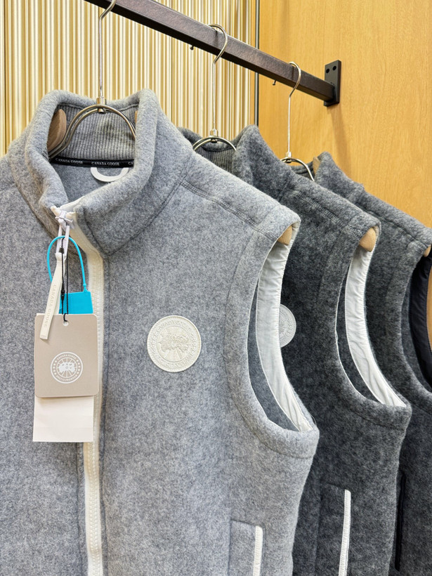 ژیله مردانه برند Canada Goose