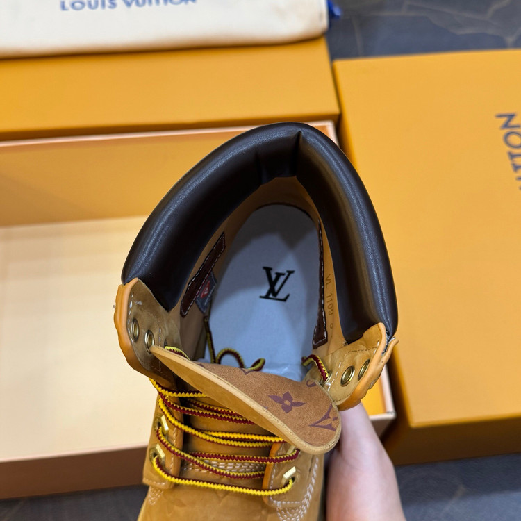 بوت مردانه برند Lv✖️Timberland