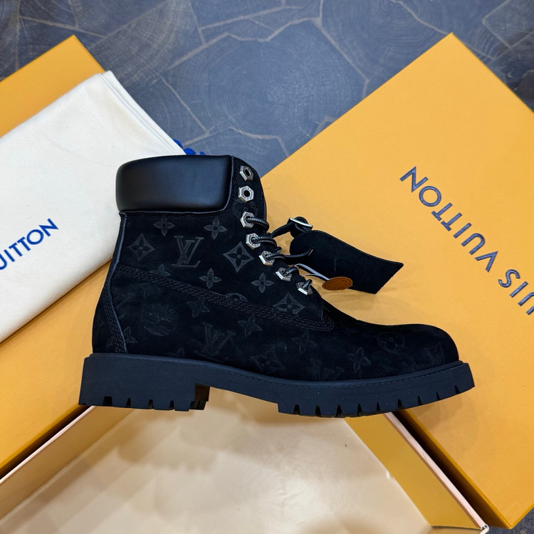 بوت مردانه برند Lv✖️Timberland