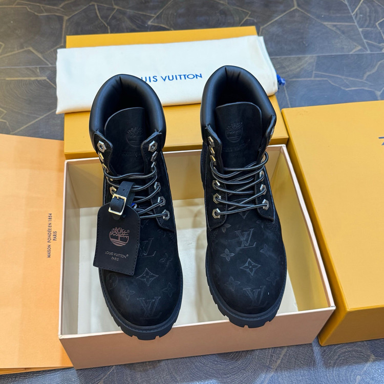 بوت مردانه برند Lv✖️Timberland