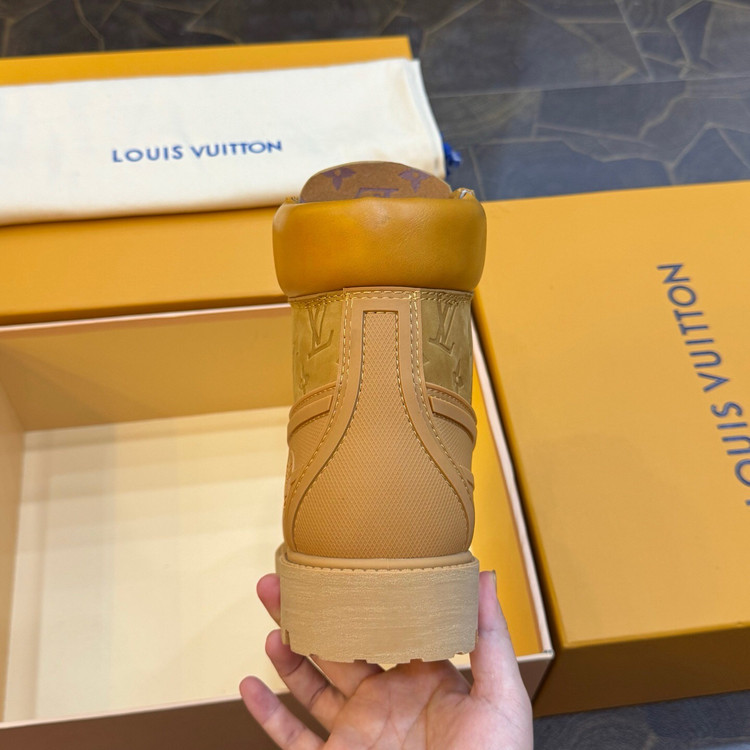 بوت مردانه برند Lv✖️Timberland