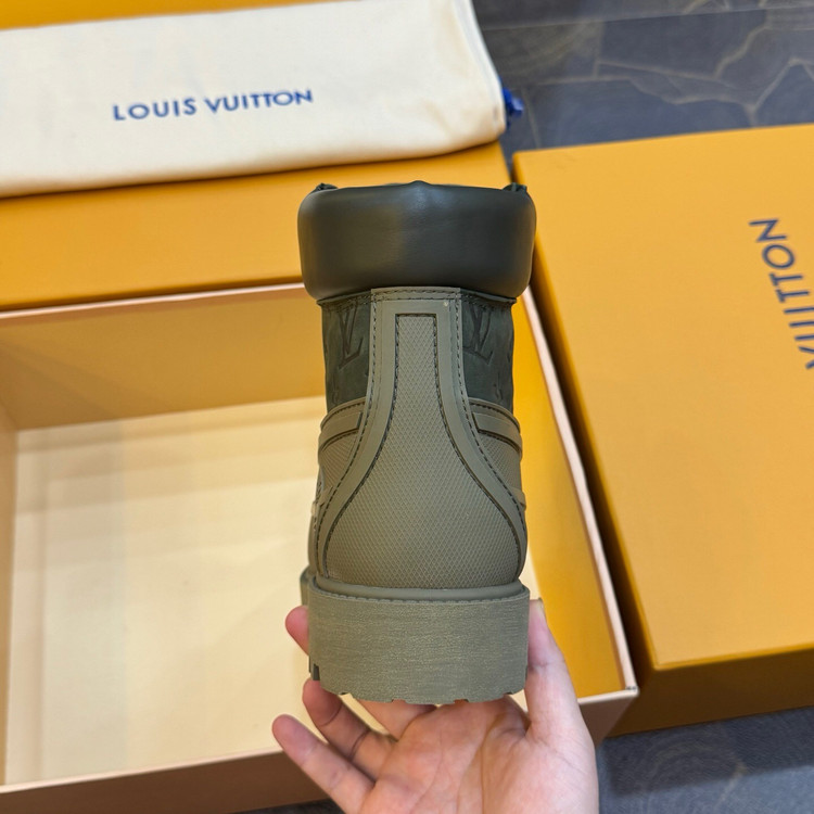 بوت مردانه برند Lv✖️Timberland