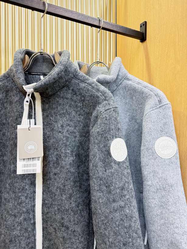 کاپشن مردانه برند Canada Goose