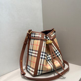 کیف دست ساز زنانه برند Burberry