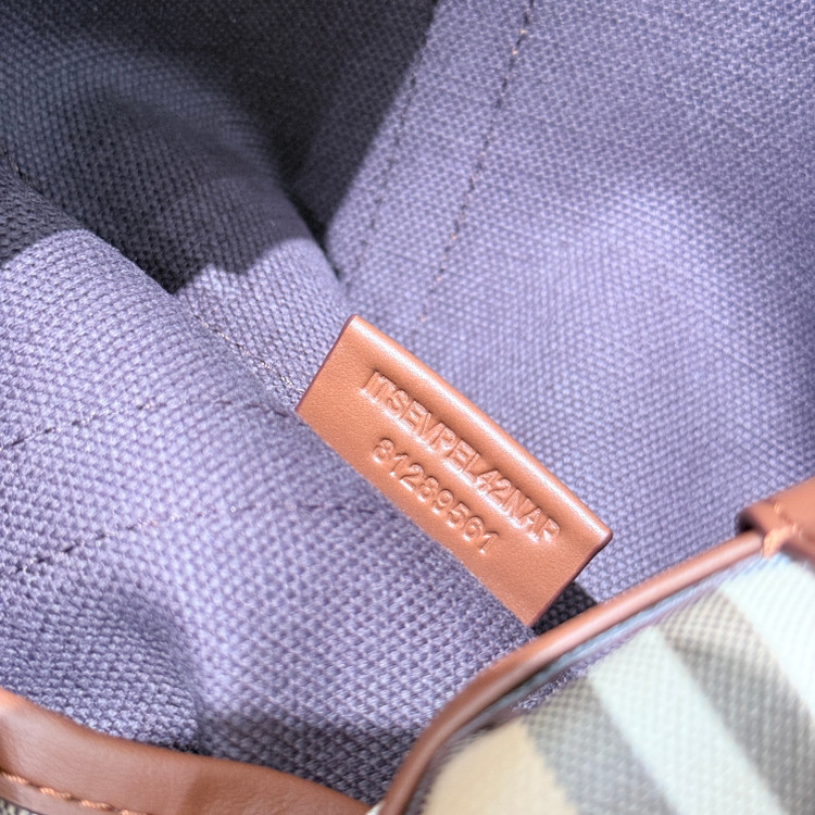 کیف دست ساز زنانه برند Burberry