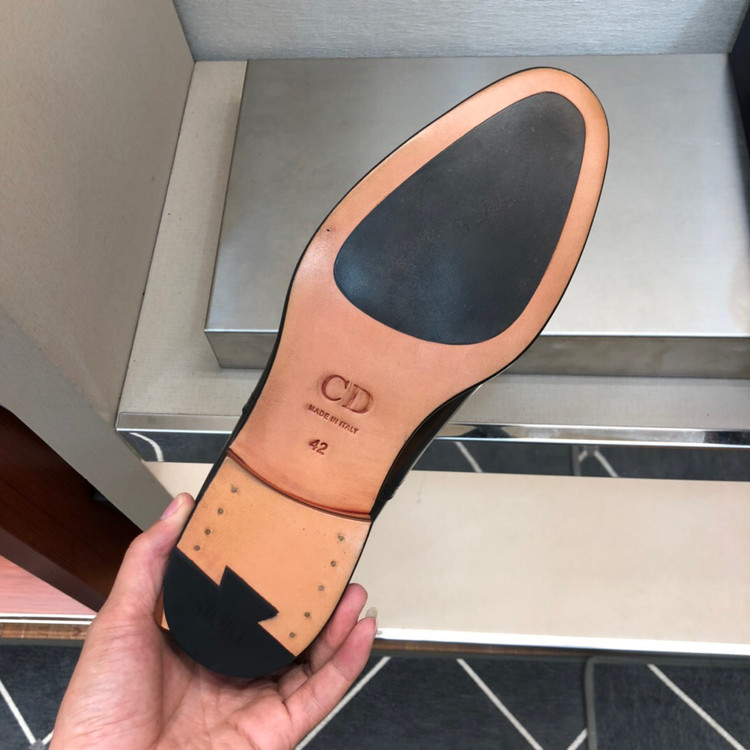 کفش مردانه برند Dior