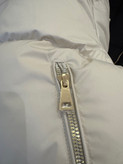 کاپشن زنانه برند Moncler