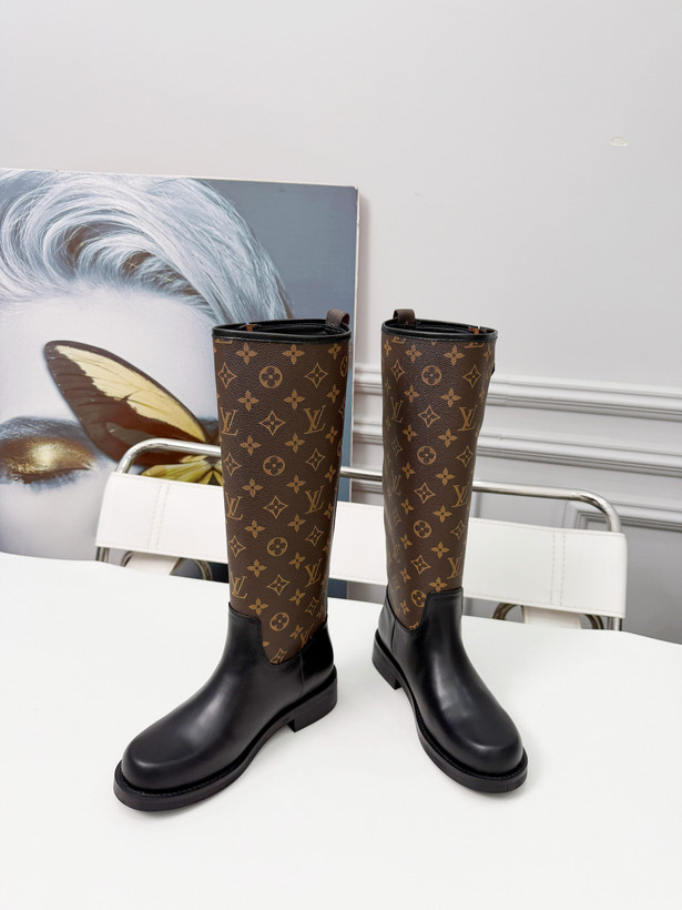 بوت زنانه برند Louis Vuitton