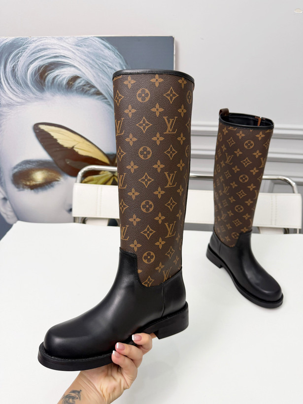 بوت زنانه برند Louis Vuitton