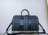 ساک دستی برند Burberry