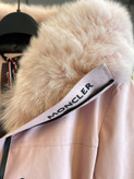 کاپشن زنانه برند Moncler