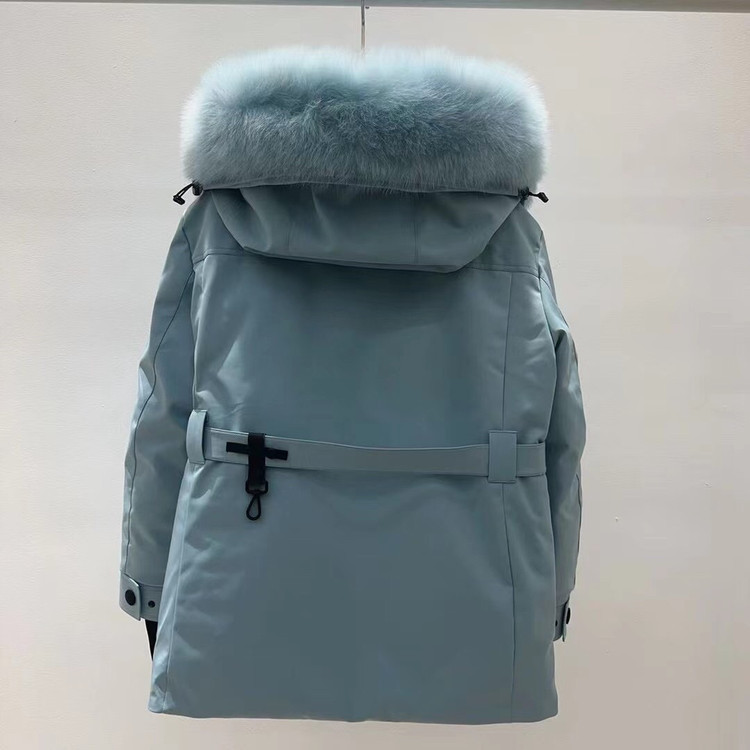 کاپشن زنانه برند Moncler
