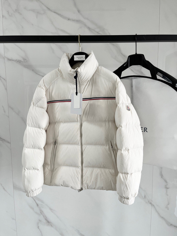 کاپشن مردانه برند Moncler