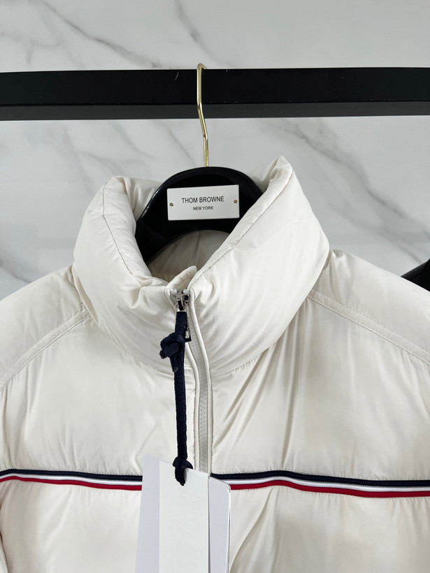 کاپشن مردانه برند Moncler