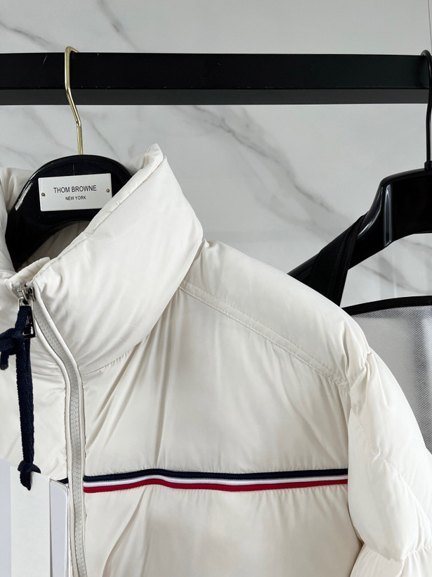 کاپشن مردانه برند Moncler