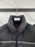 کاپشن مردانه برند Moncler