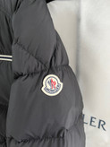 کاپشن مردانه برند Moncler