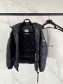 کاپشن مردانه برند Moncler