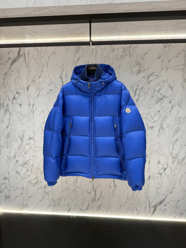 کاپشن مردانه برند Moncler