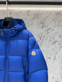 کاپشن مردانه برند Moncler