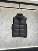 پافر برند Moncler
