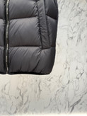 پافر برند Moncler