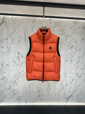 پافر برند Moncler