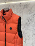 پافر برند Moncler