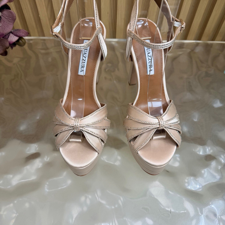 کفش مجلسی زنانه برند AQUAZZURA